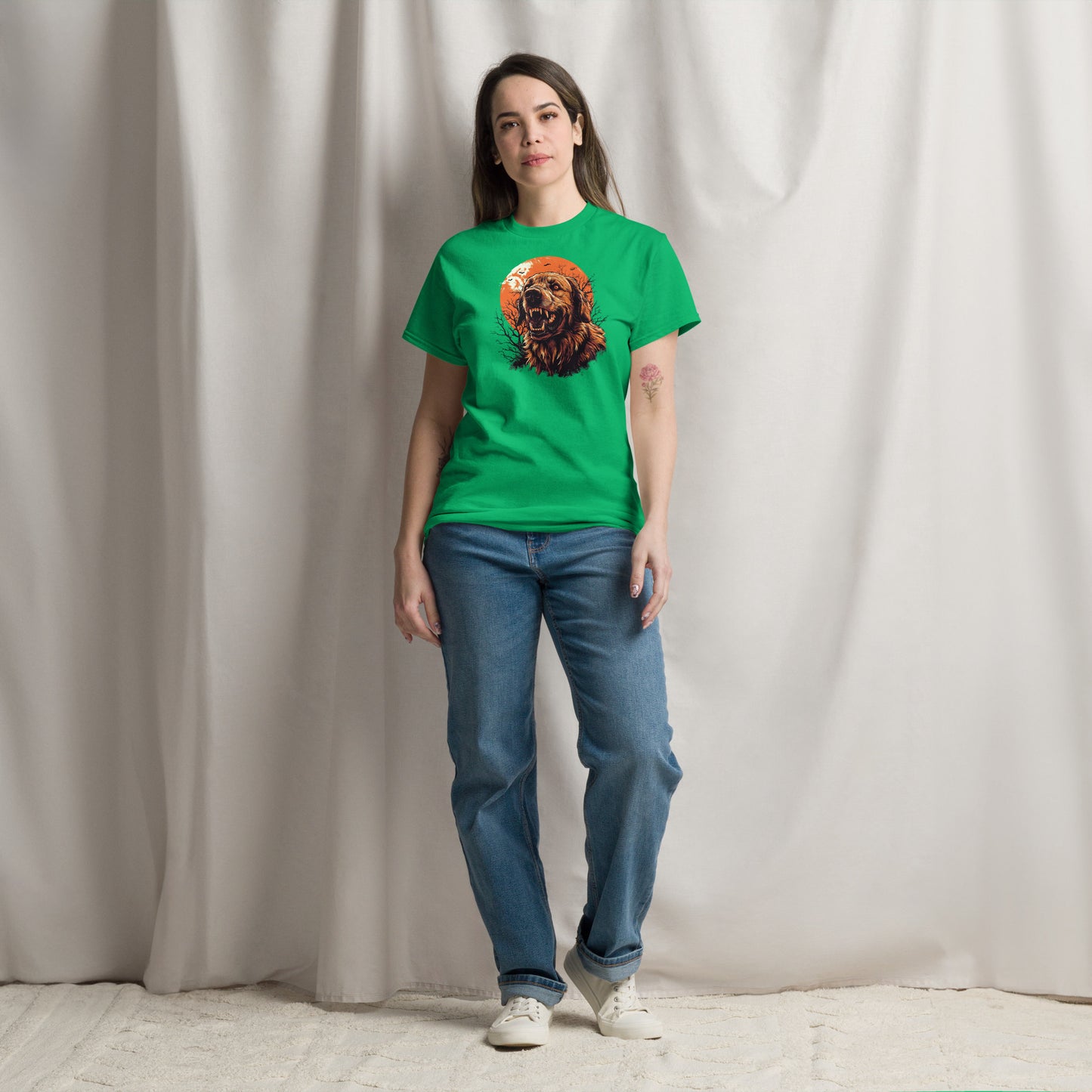 Halloween Golden Retriever Unisex classic tee